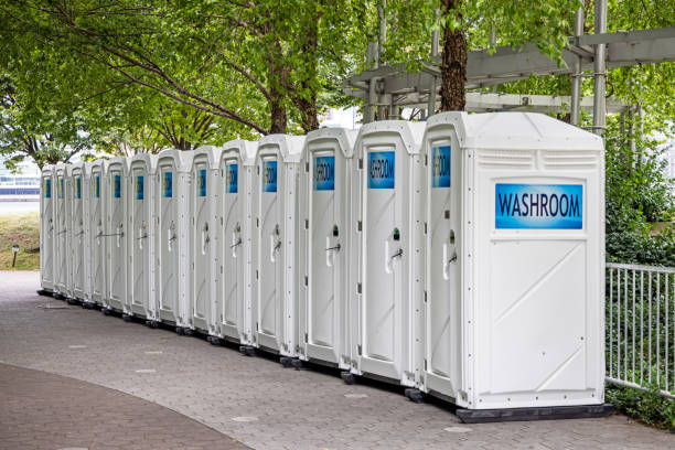 Best Porta potty rental near me  in Adamsville, AL