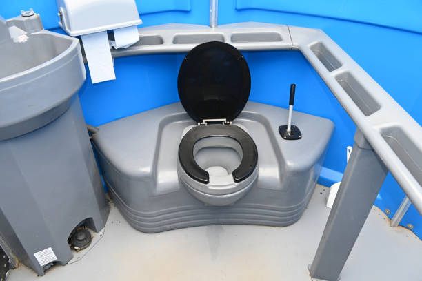 Best Luxury portable toilet rental  in Adamsville, AL